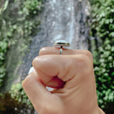 Anello Rugiada - una goccia d’acqua in pietra di luna