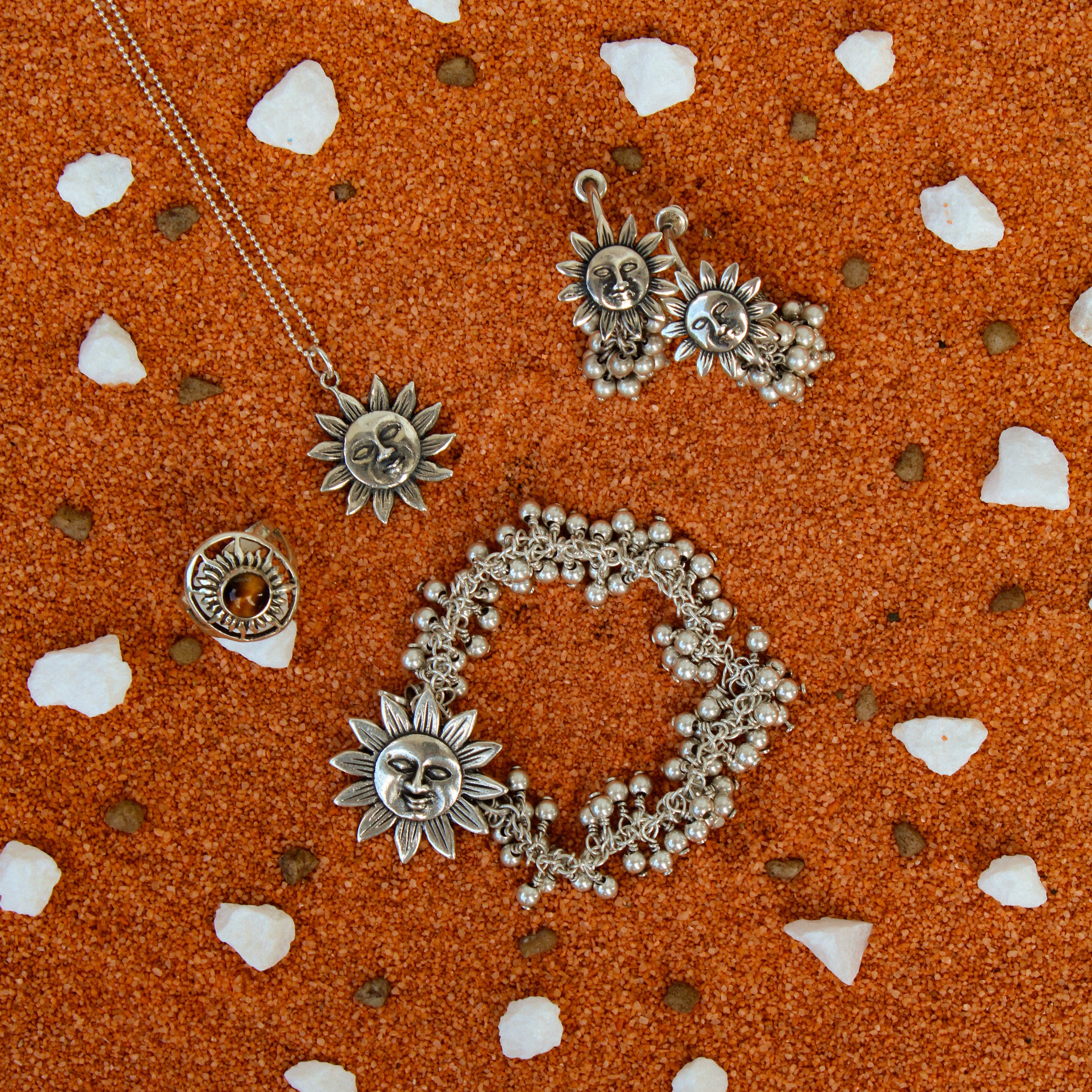 MILACOLATO Anello da donna in argento Sterling S925, regolabile, con zirconia cubica, anello con girasole, regalo per donne o per il tuo amore, Argento MILACOLATO Anello da donna in argento Sterling S925, regolabile, con zirconia cubica, anello con girasole, regalo per donne o per il tuo amore, Argento