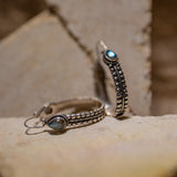 Parure Cleopatra - il potere del serpente e la magia della labradorite